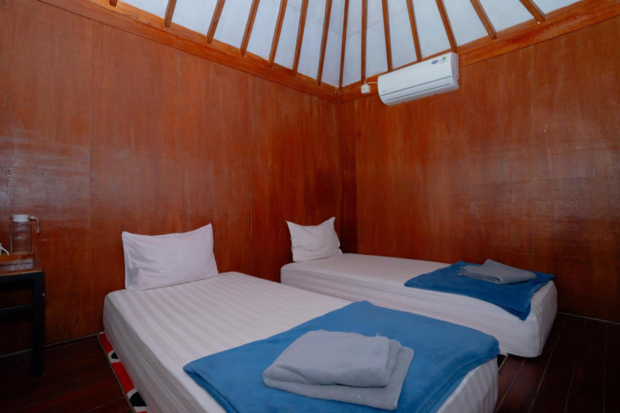 Reddoorz Syariah Near Lombok Epicentrum Mall Mataram Exterior photo